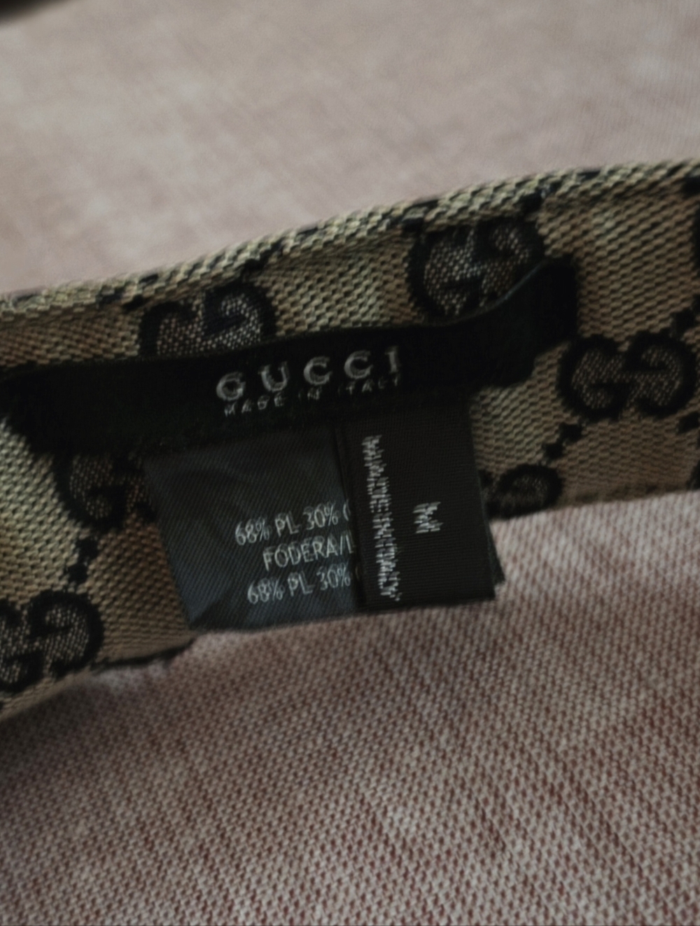 Gucci Beige GG Canvas Sun Visor with Navy & Red Stripe - Picture 2 of 5